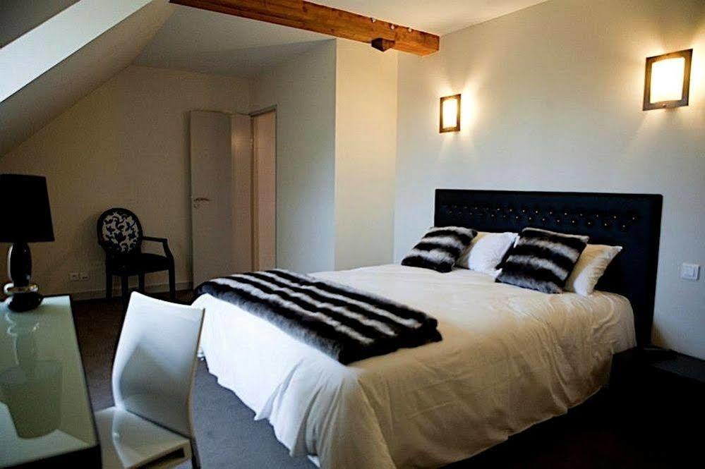 Logis Hotel Le Prieure Des Gourmands Châteaubriant Buitenkant foto